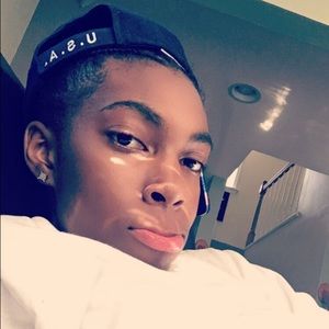 Meet your Posher, Diamond