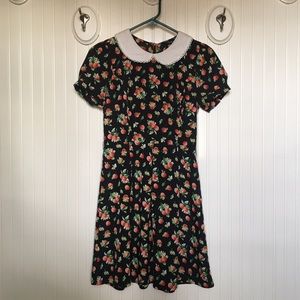 Peter Pan Collared Dress