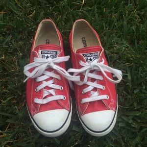 Red converse