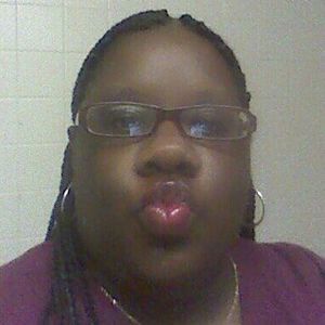 Meet your Posher, Latisha