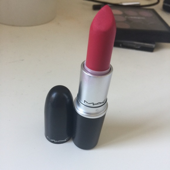 Mac lipstick, All fired up