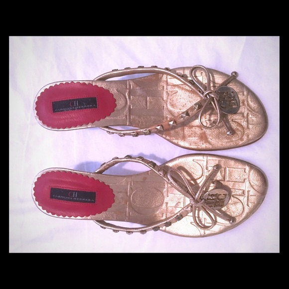 Carolina Herrera sandal. 100% authentic.