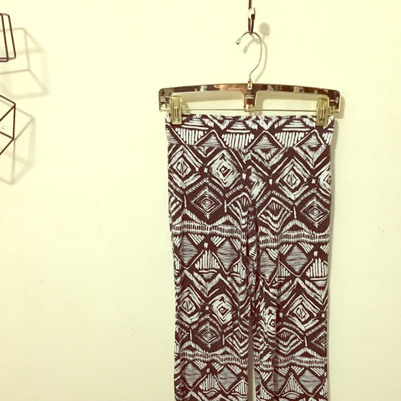 ❤️ Comfy Aztec Pants 🔳