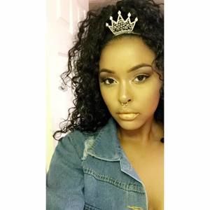 Meet your Posher, Lanae