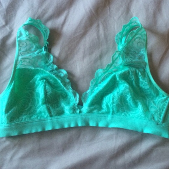 PINK bra
