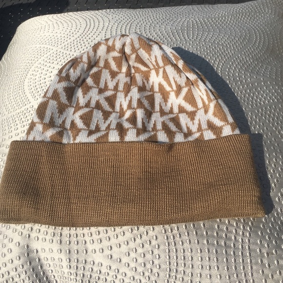 Michael Kors Tan Beanie NWT