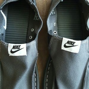 nike grillroom shoes