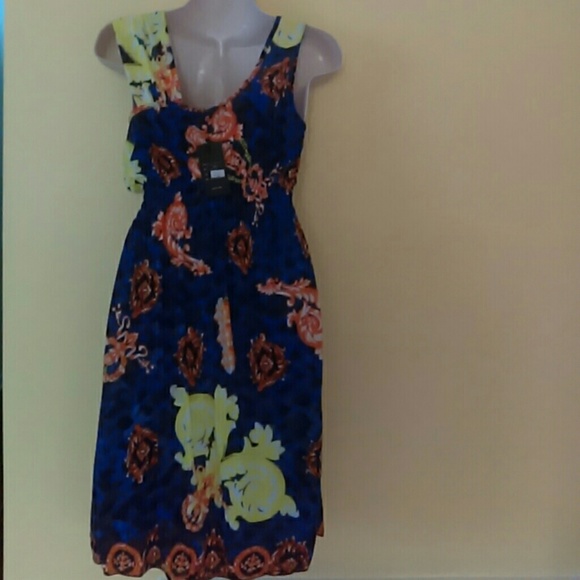 Summer dress - Picture 4 of 7