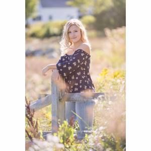 Meet your Posher, Alicia