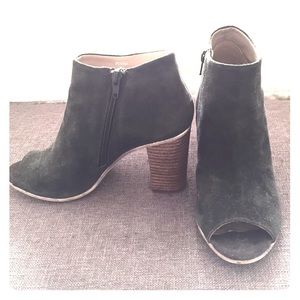 Steve Madden ankle booties! **marked down today**