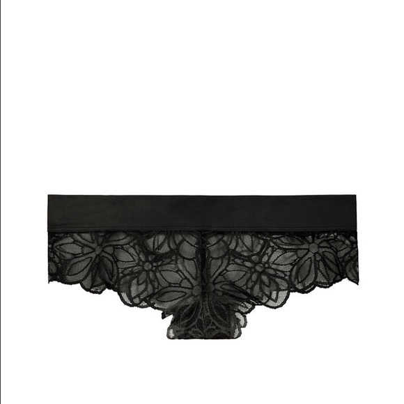 NWOT Date Lace Cheekster