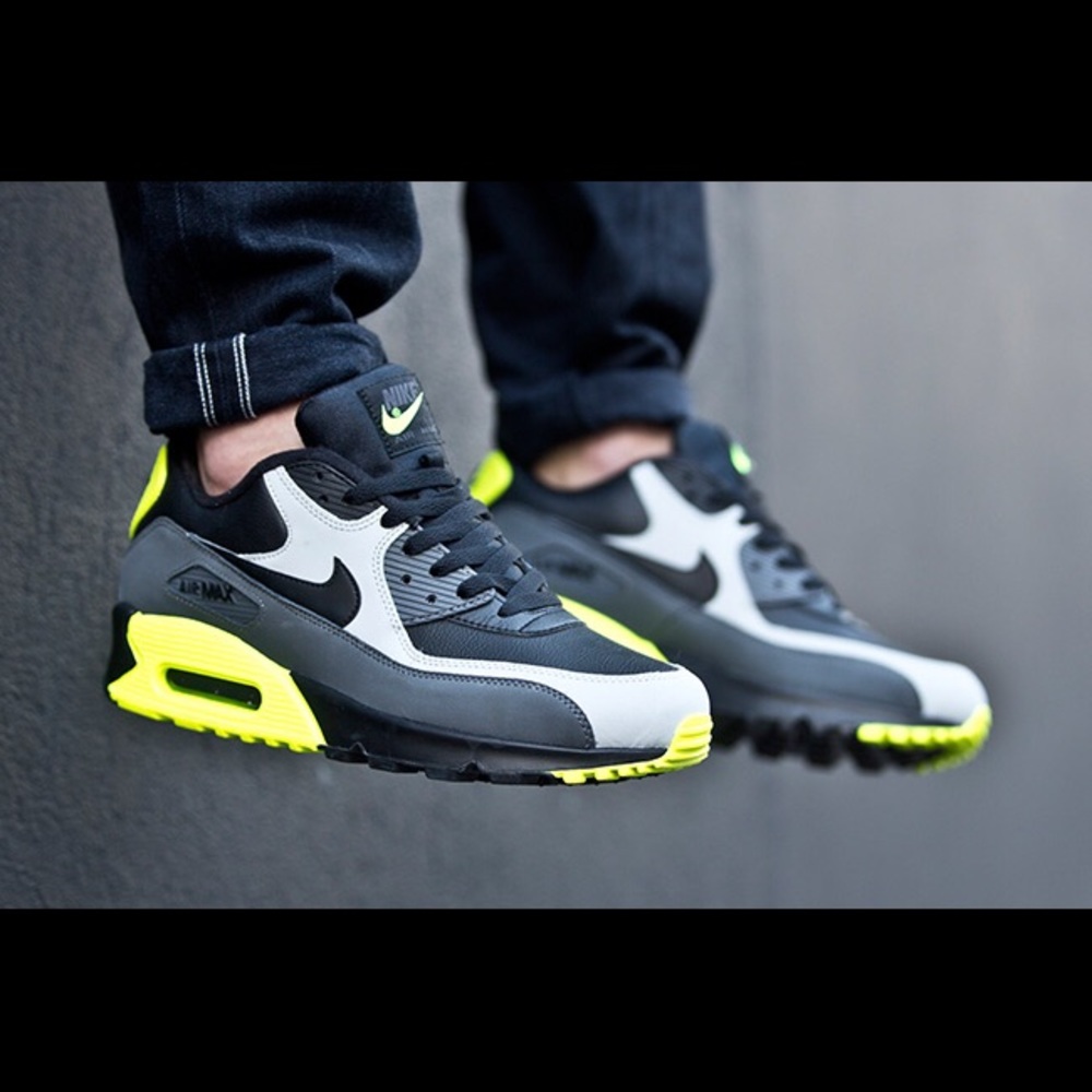 Nike air max