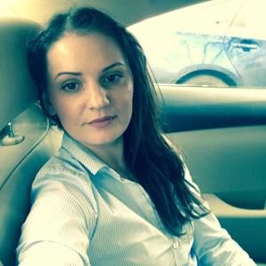 Meet your Posher, Doina