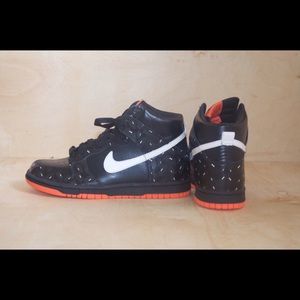 Nike Dunk High Sneakers