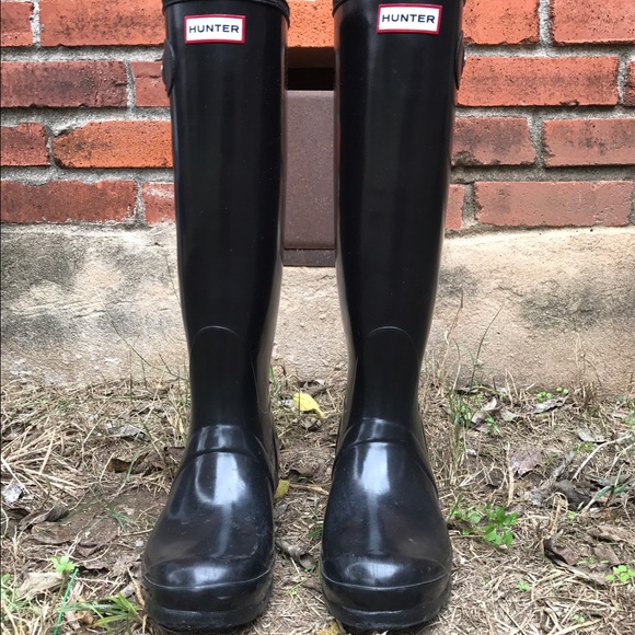 ✨Hunter Gloss Tall Boots✨