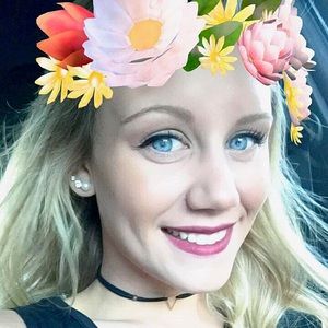 Meet your Posher, Justinna