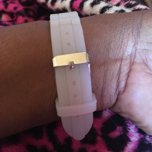 Watch - Picture 2 of 2