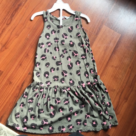 H&M light dress army green like new