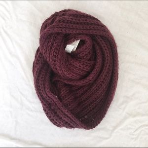 Chunky Burgundy Knit Infinity Scarf