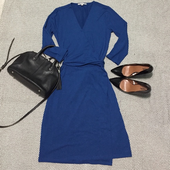 GAP wrap around dress