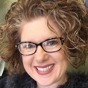 Meet your Posher, Denielle