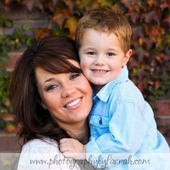 Meet your Posher, Leah - Picture 1 of 1