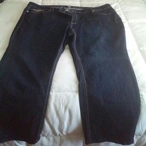 Avenue jeans..New, no tags