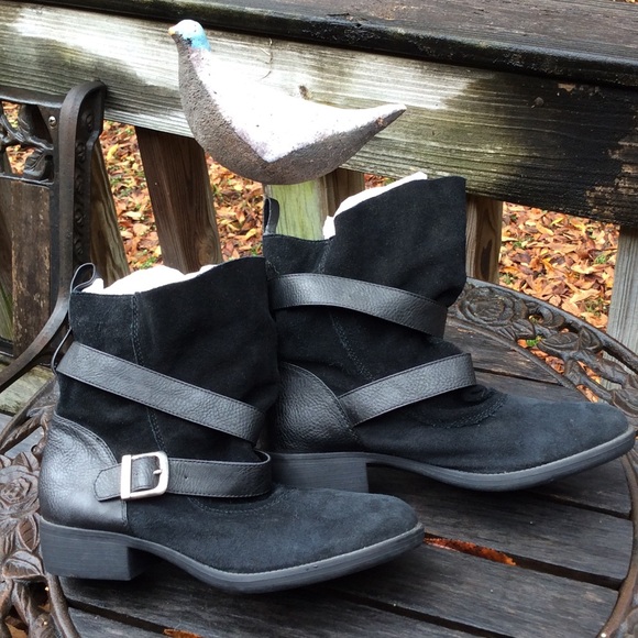 Mia Ankle Boots