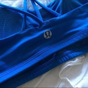 Lululemon Free to Be Bra