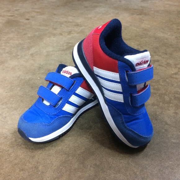 adidas schuhe kleinkind größe 7 poshmark adidas schuhe kleinkind größe 7 poshmark