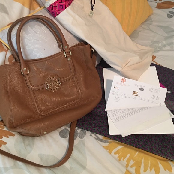 Amanda classic hobo handbag