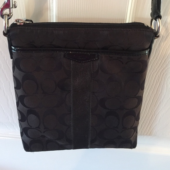 SALE! Coach Black Signature Bag