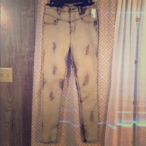 BDG Urban Outfitter Skinny Leg Jeans, NWT!
