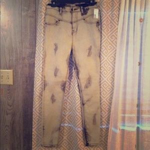 BDG Urban Outfitter Skinny Leg Jeans, NWT!