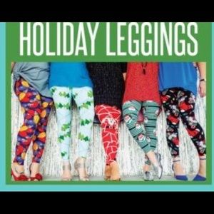 LOOKING FOR LULAROE HOLIDAY OS LEGGINGS