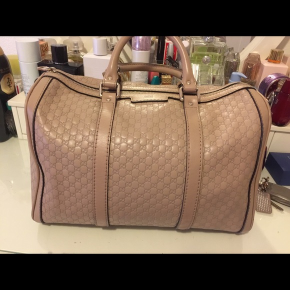 Gucci tote bags