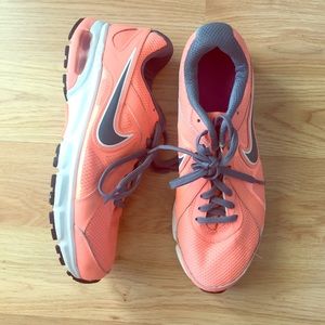  Nike Air Dictate 2