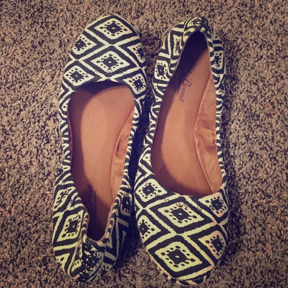 Tribal flats