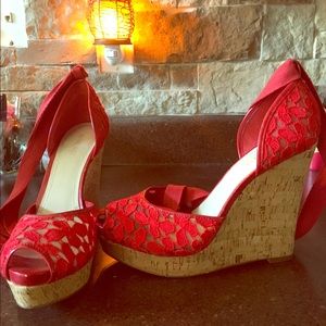 Peep toe lace up wedges