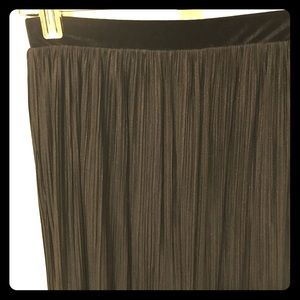 Sparkling Velvet Pleated Skirt✨