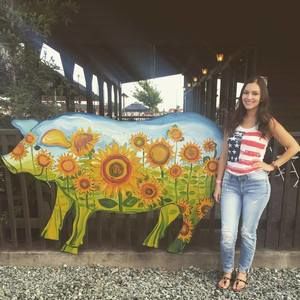 Meet your Posher, Brittanie