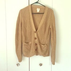 Thick tan cartigan!