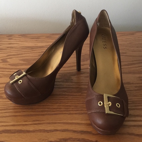 Brown Guess Heels - Picture 4 of 4