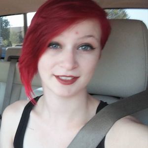 Meet your Posher, Hailey