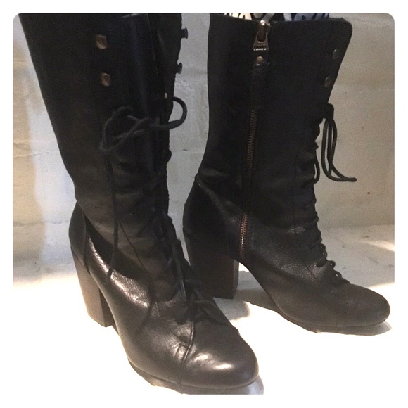 Fossil lace up genuine leather boots