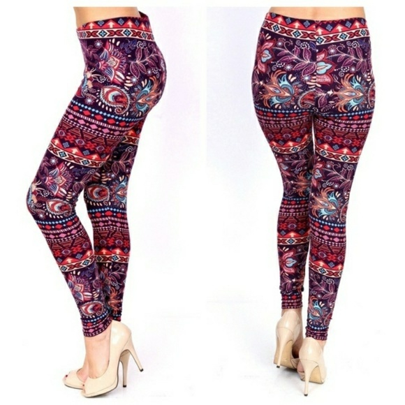 FINAL SALE NWT PLUS SIZE PAISLEY FEATHER LEGGINGS - Picture 4 of 4