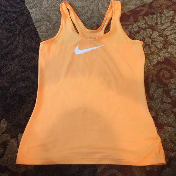 Nike Tops - Nike Pro tank top