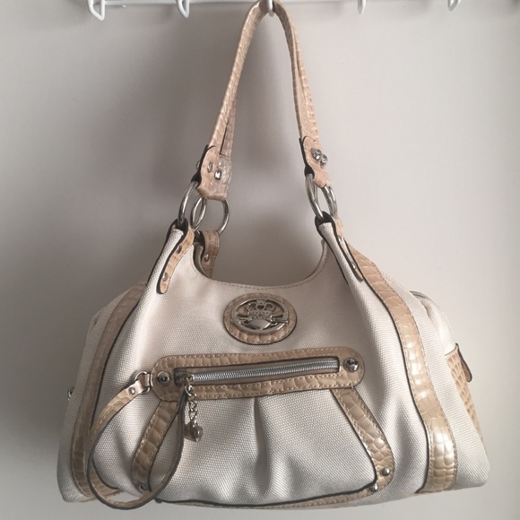 Kathy Van Zeeland Handbags - 🔴Gorgeous Kathy Ven Zeeland bag