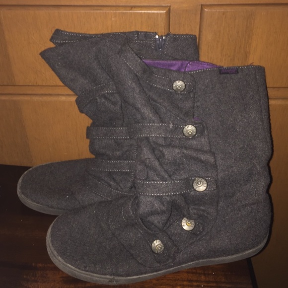 Above ankle fleece boots
