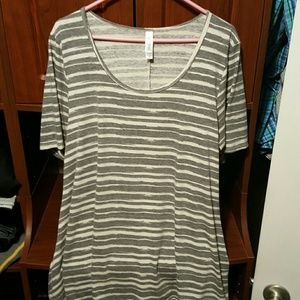 Lularoe XL perfect tee
